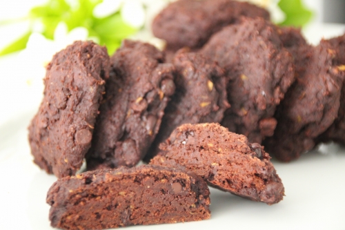 Cookie,  avocat,  cacao, pépites de chocolat noir 