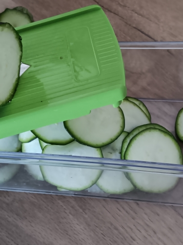 Courgette, miel, moutarde, romarin 