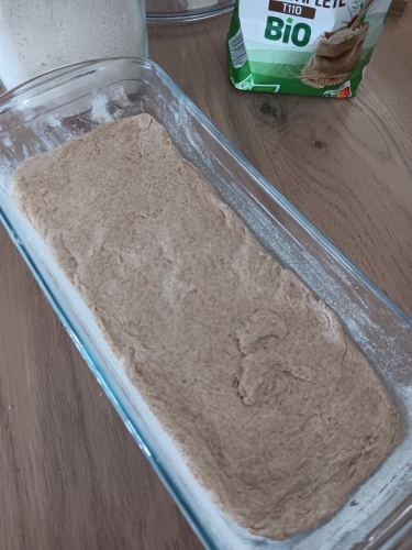 Boulange, farine semi-complète 