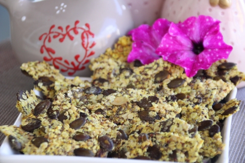 Apero, crackers, graines de courge, graines de chia, moutarde 