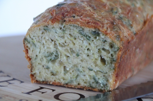 cake salé, persil, fromage râpé